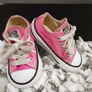 Pink CONVERSE toddler size 4